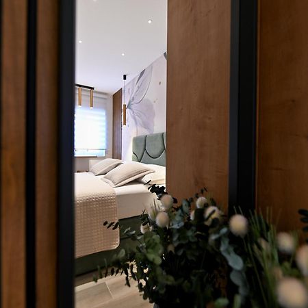 Apartments And Rooms Nekic 扎达尔 外观 照片